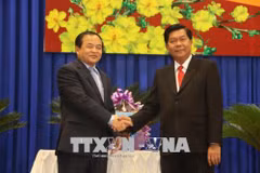 Renforcement des relations Svay Rieng-Long An