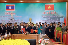 Kon Tum renforce sa coopération avec la province lao d'Attapeu