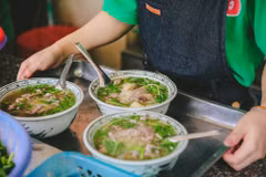 Vogue: 29 plats vietnamiens à ne pas manquer en plus de Pho et Banh Mi