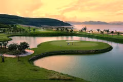 Le Vietnam reconnu comme la meilleure destination de golf du monde et de l'Asie 2021
