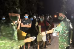 La province de Long An accueille 34 migrants illégaux vietnamiens du Cambodge