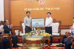 Ha Nam promeut la coopération avec le Laos dans le secteur de la justice