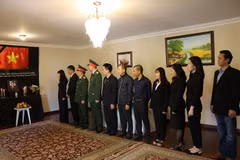 Hommage à l’ancien secrétaire général du PCV Le Kha Phieu au Brésil