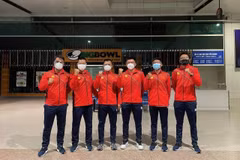 Tennis: L'équipe du Vietnam en route pour participer à la Coupe Davis 2021