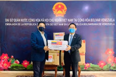 COVID-19 : Le Vietnam fait don de fournitures médicales au Venezuela