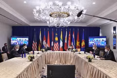 Des diplomates vietnamiens tiennent des rencontres bilatérales à New York