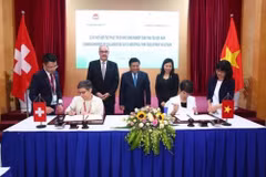 La Suisse aide le Vietnam à développer des parcs éco-industriels