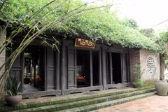 Hanoï: La maison ancienne Van Vân, quintessence du village de la céramique de Bat Tràng