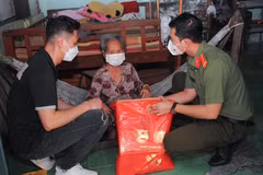 Têt: plus de 30 milliards de dongs en faveur des démunis à Quang Ngai