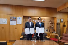 Signature du protocole d'accord de coopération entre le Vietnam et le Japon dans la gestion forestière. Photo: VNA