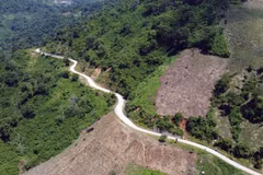 LA PISTE DEVENUE ROUTE HÔ CHI MINH OUVRE UNE NOUVELLE PAGE DE SON HISTOIRE