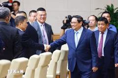 Le Premier ministre Pham Minh Chinh rencontre des entreprises chinoises. Photo: VNA