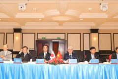 Cérémonie en l'honneur du 10e anniversaire de l’établissement des relations d’amitié et de coopération entre Binh Duong et Yamaguchi. Photo: VNA