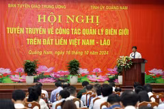 Réunion sur la gestion de la frontière terrestre entre le Vietnam et le Laos à Quang Nam. Photo : VNA