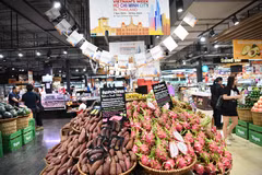 Des produits vietnamiens présentés lors de la Semaine de produits vietnamiens dans la province d'Udon Thani, en Thaïlande. Photo : VNA