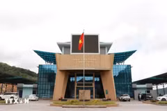 Le poste-frontière international de La Lay. Photo : VNA
