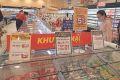 Les détaillants sont prêts à répondre à la frénésie d’achat du Têt. Photo : VNA/CVN