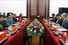 Vietnamiens et Thaïlandais partagent des expériences juridictionnelles