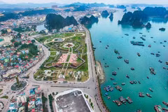 Quang Ninh invite les investisseurs à investir dans les ZE et les ZI