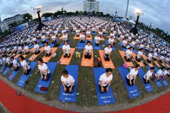 La 5e Journée internationale du Yoga célébrée à Da Nang