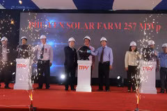 Phu Yên : Inauguration de la centrale solaire de Hoà Hôi 