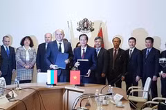 Possibilité pour des dizaines de milliers de Vietnamiens de travailler en Bulgarie