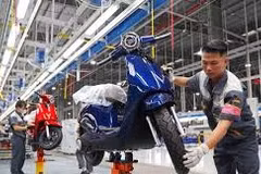 Plus de 280 000 motos fabriquées au Vietnam en août