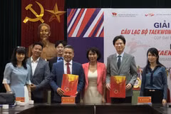 La République de Corée assiste le Vietnam dans son développement de taekwondo