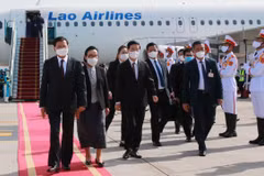 La presse lao apprécie la visite d'amitié officielle au Vietnam du SG du Parti et président lao