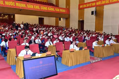 Tuyen Quang met en œuvre des solutions pour son développement socio-économique au 2e semestre 2023