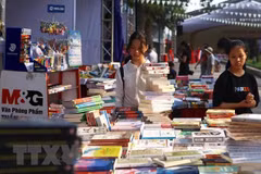 Ouverture de la 6e Journée du livre au Vietnam
