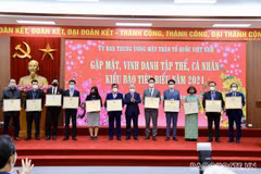 Des Viet kieu ayant d’importantes contributions à la prévention du COVID-19 à l’honneur