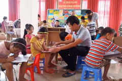 Des cours de peinture gratuits au village de Cô Dô
