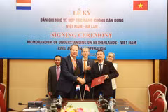 Les Pays-Bas soutiennent le développement du secteur de l’aviation civile du Vietnam