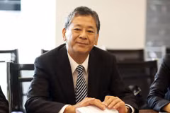 Distinction honorifique pour l’ambassadeur japonais 