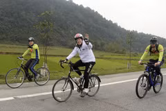 Un périple à vélo de Hanoi à Hue de l’ambassadeur américain 