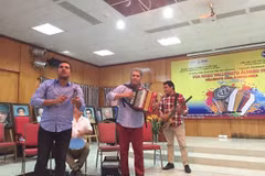 Echange musical à l'occasion de la visite de l'accordéoniste Alvaro Meza au Vietnam