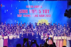 Remise du Prix «Etoile de janvier» aux meilleurs étudiants