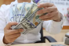 Appréciation du dollar américain face au dông vietnamien