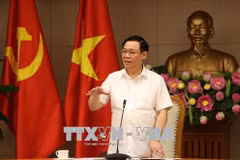 Le vice-PM Vuong Dinh Hue appelle à maîtriser l’inflation