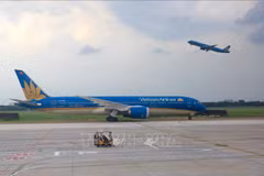 Vietnam Airlines assiste les passagers en raison de l’épidémie de COVID 19