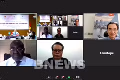 Des importateurs nigérians intéressés par des produits de la mode vietnamiens