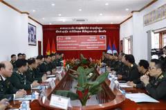 Vietnam et Laos boostent la coopération entre les forces de garde-frontière 