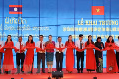 Ouverture de la paire de portes frontalières internationales Nam Lanh – Muong Po