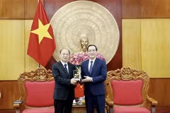 Lang Son travaille avec une délégation du Guangxi (Chine)