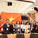 La délégation vietnamienne a participé à la 46e session du Comité du patrimoine mondial. Photo : Nhandan online
