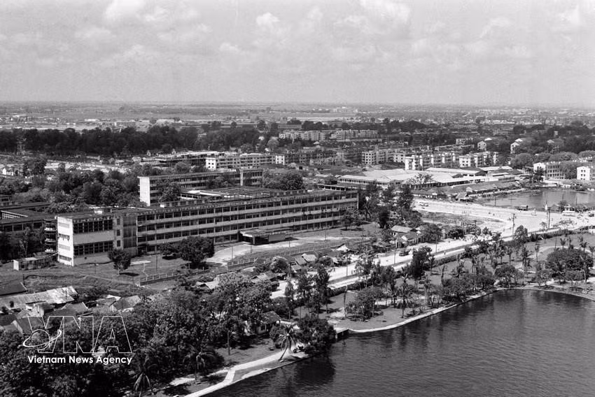 Le campus de l'Université des sciences et des technologies de Hanoï en 1985. Photo : VNA