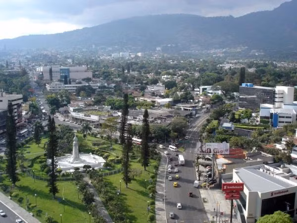 Séminaire sur le Vietnam au Salvador