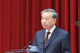 Le secrétaire général du Comité central du Parti, Tô Lâm, prononce le discours d'ouverture. Photo: VNA