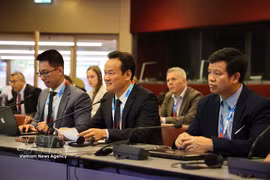 La délégation vietnamienne à la 29e Conférence internationale des directeurs des centres nationaux de lutte antimines et des conseillers des Nations unies. Photo: VNA
